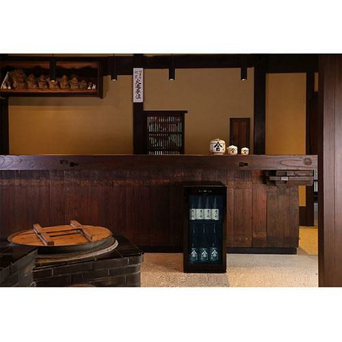 日本酒セラー　-5℃ 23本　日本酒　ワインセラー　温度調整　小型　冷蔵庫　一升瓶